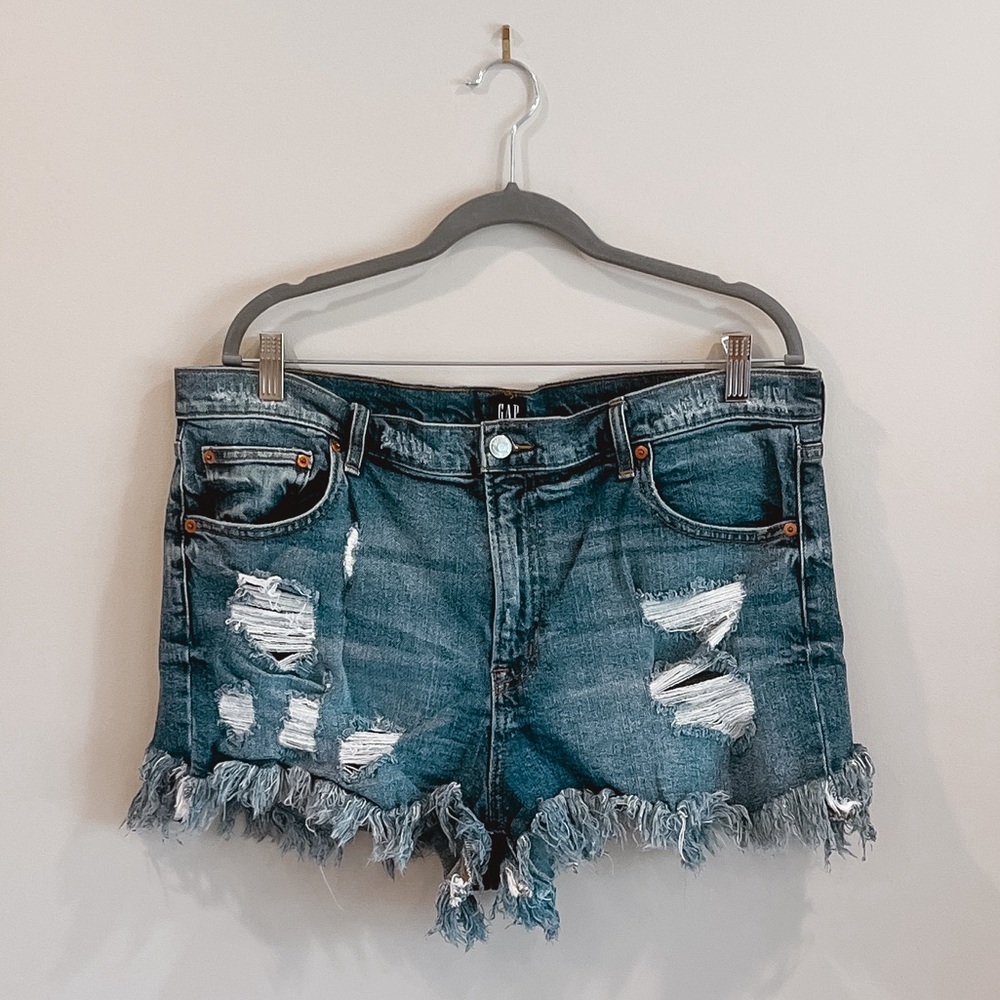 GAP Denim Blue Jean Distressed Cutoff Shorts Size 33